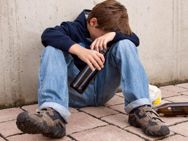 Подростковый алкоголизм и его профилактика